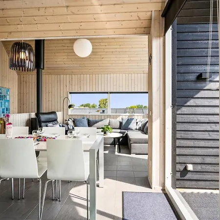 Reinhard - 50m From The Sea By Interhome