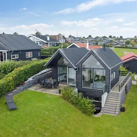 Reinhard - 50m From The Sea By Interhome Feriehus