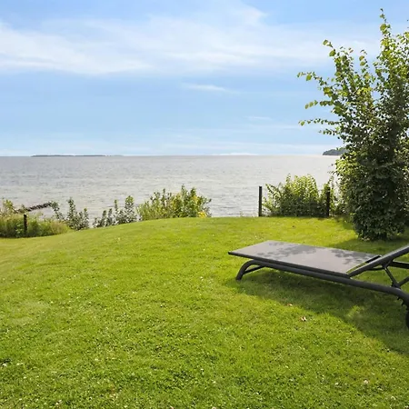Reinhard - 50m From The Sea By Interhome *